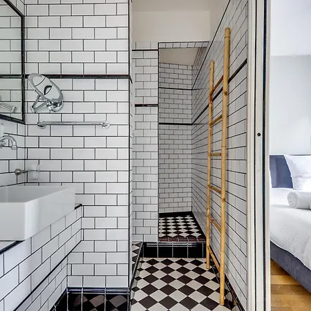 Ac & 10min From Marais & Fully Equipped Paris