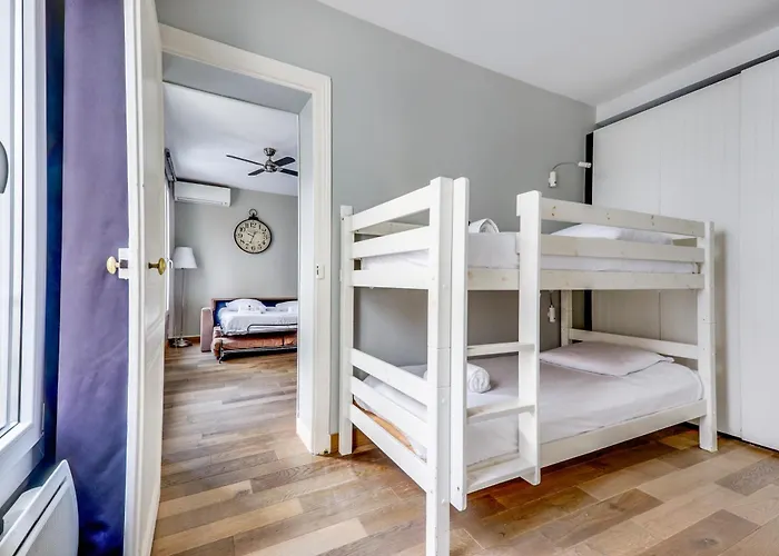Ac & 10min From Marais & Fully Equipped *