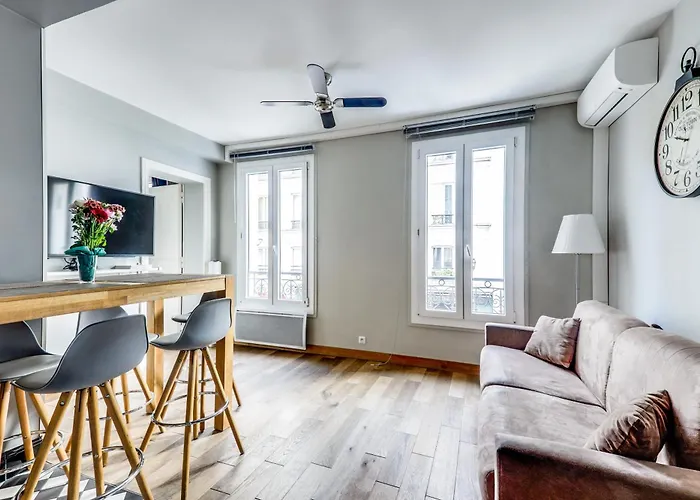 Ac & 10min From Marais & Fully Equipped Apartman *